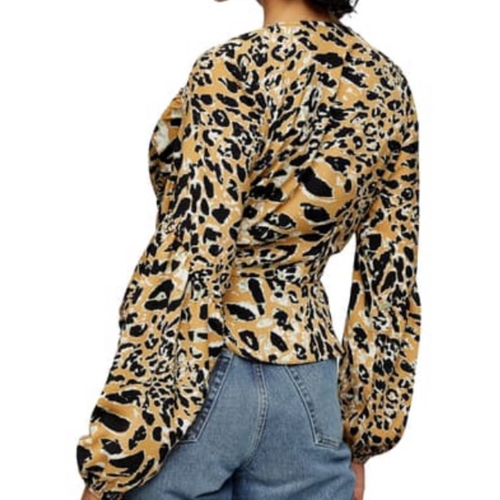 Topshop Twist Front Long Sleeve Top⭐️NWT⭐️ - Picture 4 of 13